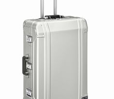 Geo 2 28 Inch Spinner - Silver - now 40% off